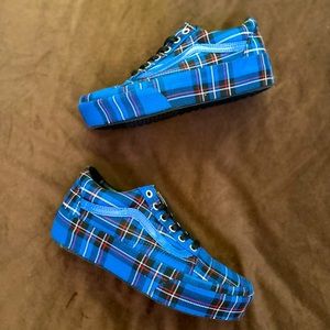 Blue Plaid Platform Vans size mens 5.5/ womens 7.5